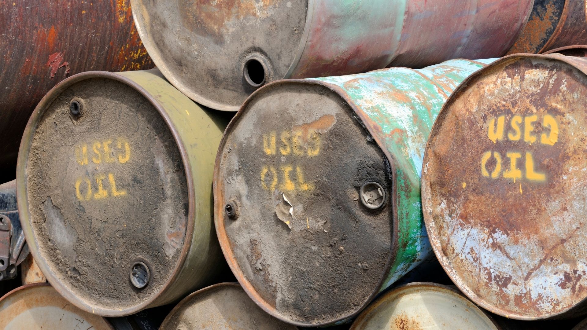 is used oil hazardous waste